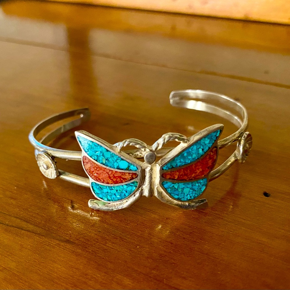 VINTAGE NATIVE AMERICAN TURQUOISE AND CORAL STERLING SILVER BUTTERFLY BRACELET